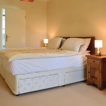 In Port-en-bessin-huppain Port-en-Bessin-Huppain