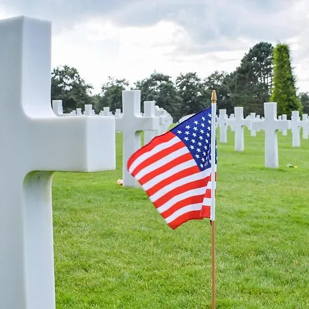 Casa vacanze In Port-en-bessin-huppain