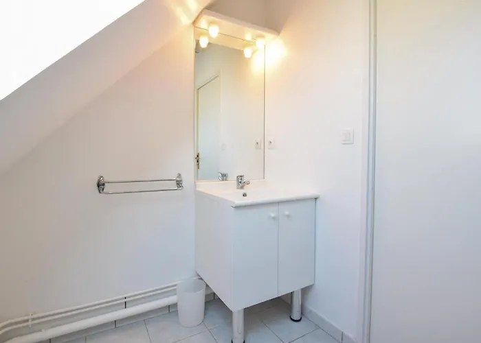 In Port-en-Bessin-Huppain